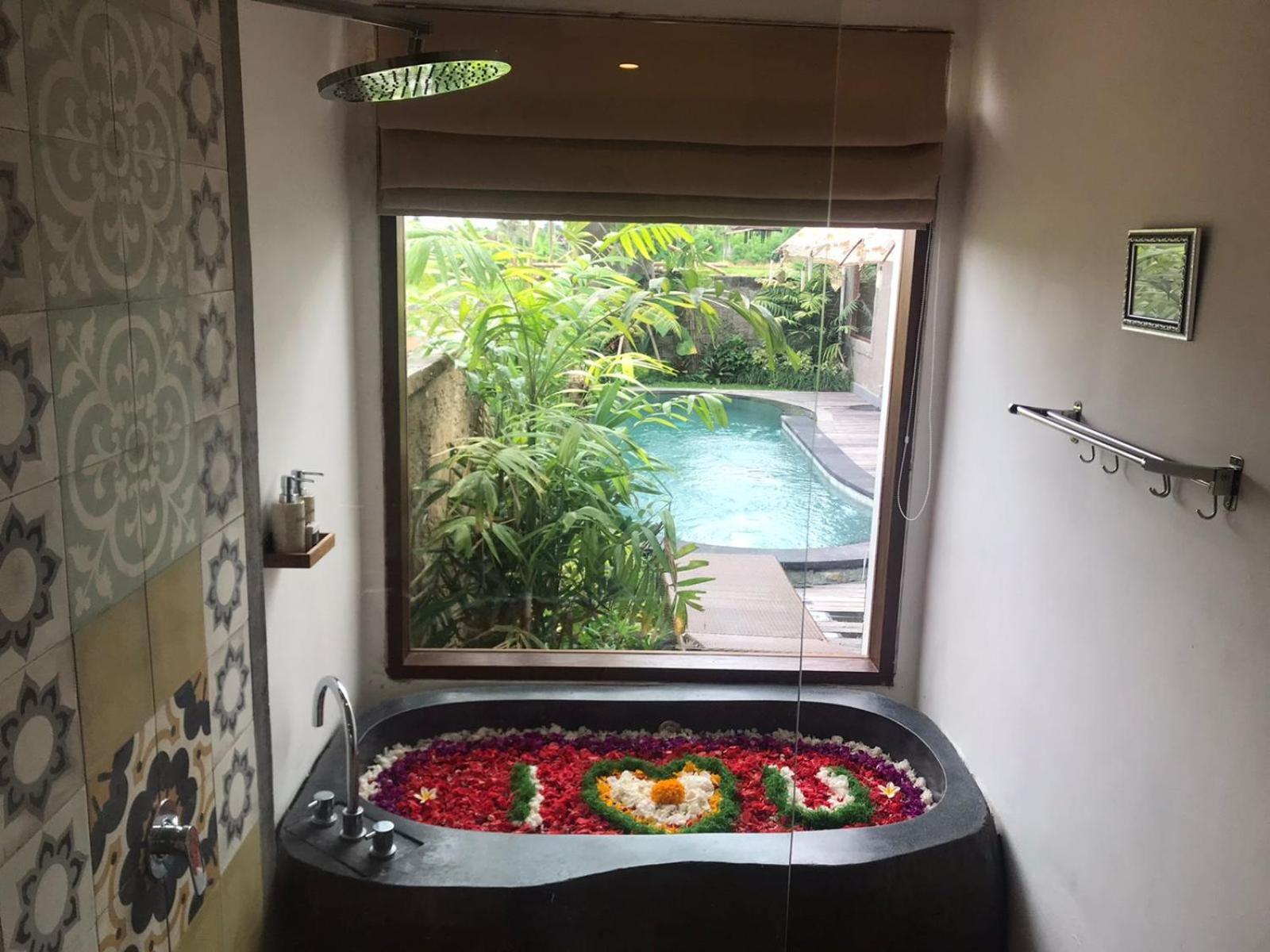 Gyanesh Villa Ubud  Exterior photo